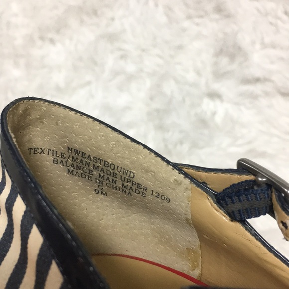 ⚡️SALE⚡️Nine West striped 5” stilettos - Picture 7 of 7